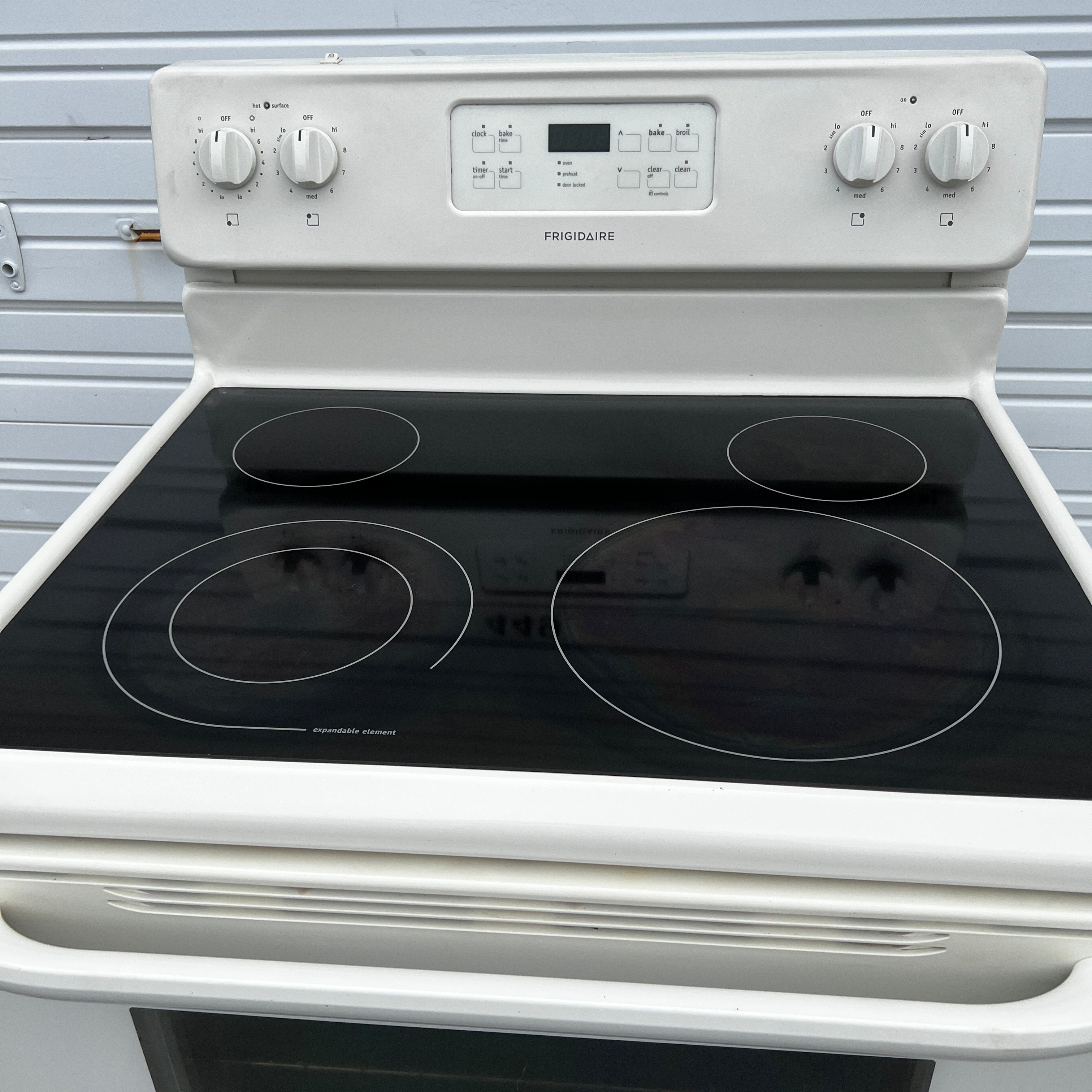 Frigidaire Electric Stove Frigidaire Electric Stove